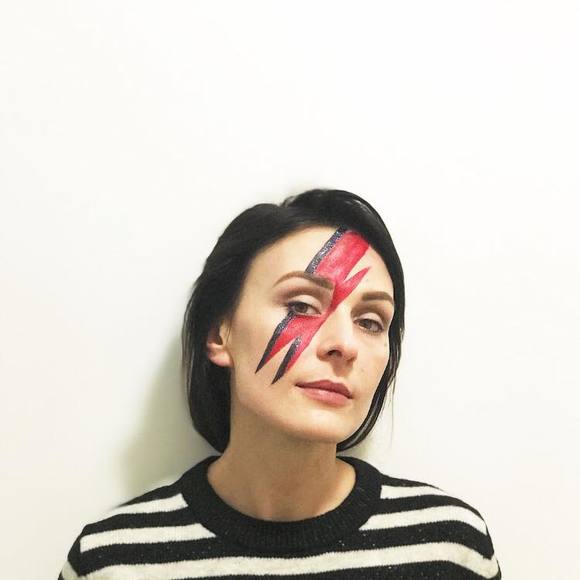 Meet your Posher, Nina - Picture 1 of 1